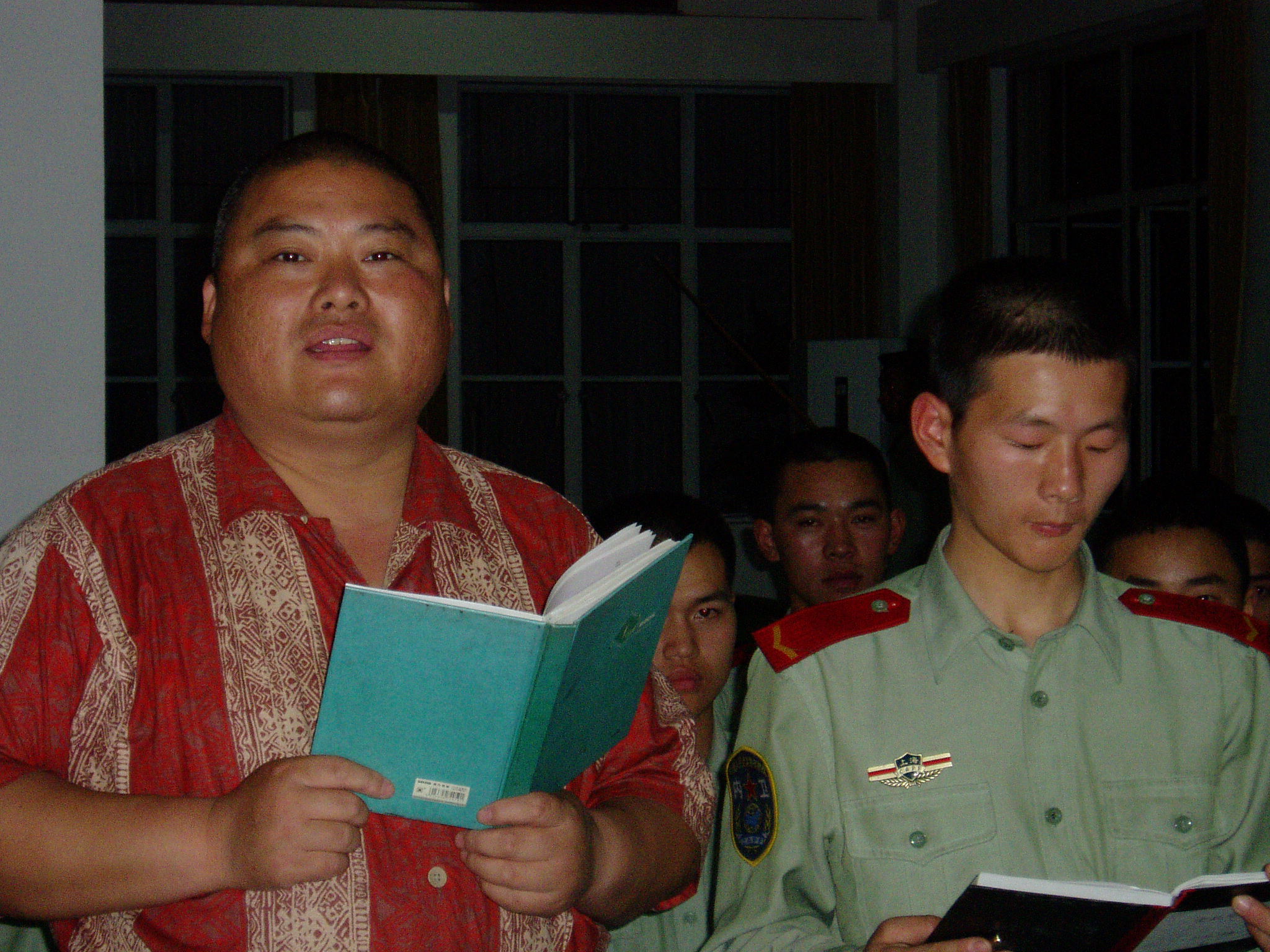 百度胖老师吧上海市公安局轨道交通分局石宇玉老师求救  微信抖音快手百度贴吧百科图片视频知道搜索上海胖老 ...